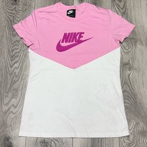 Nike Graphic Tee